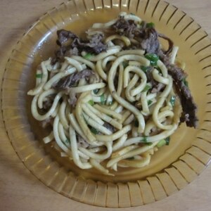 ソース味の焼きうどん